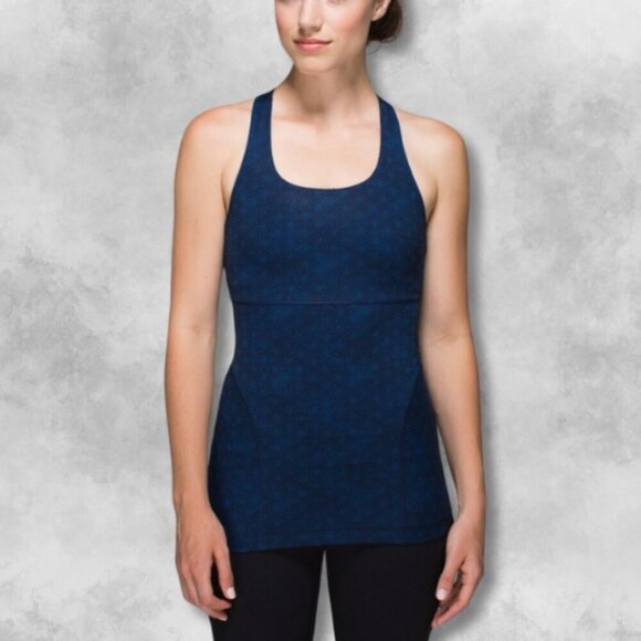 Lululemon Power Up Stretchable Sweat Wicking Lightweight Yoga Tank Top Blue W 6 - Picture 1 of 6